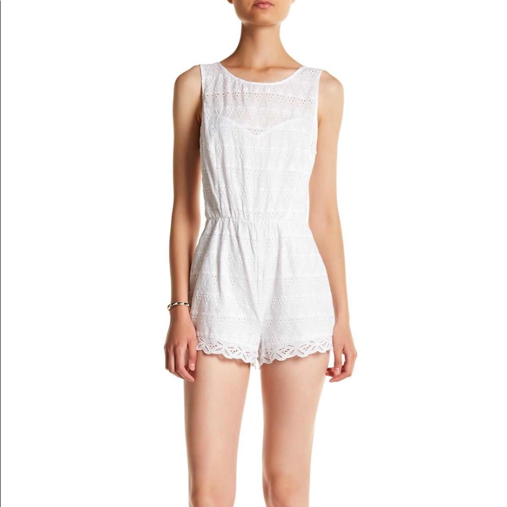 BB Dakota Dott Sleeveless Eyelet White Romper